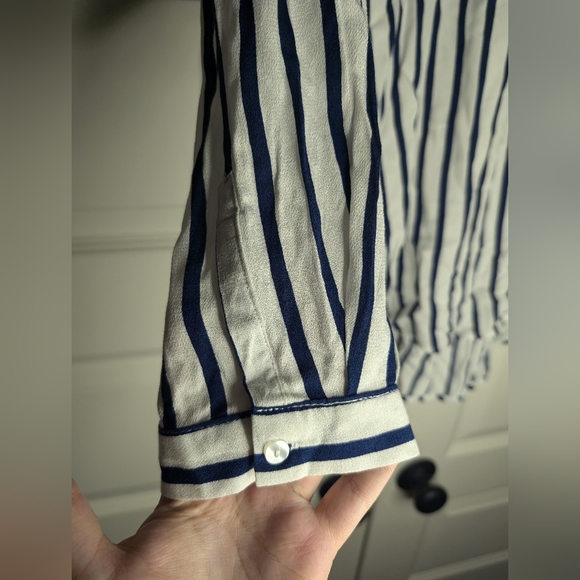 NWT Ellos Size 24 Navy Stripe Tunic Blouse 7 Button Front -Extra button included - Picture 4 of 11